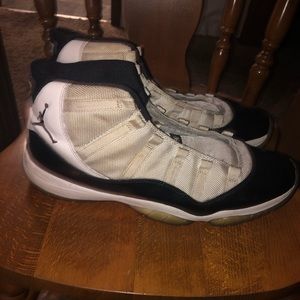 2011 “Concord” Jordan 11